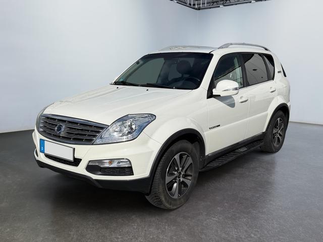Ssangyong REXTON - W 2.2 e-XDi Sapphire 4x4 Allrad Vollausstattung