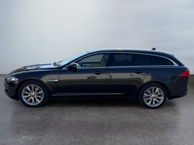 Jaguar XF Sportbrake 3.0 D V6 Vollausstattung 