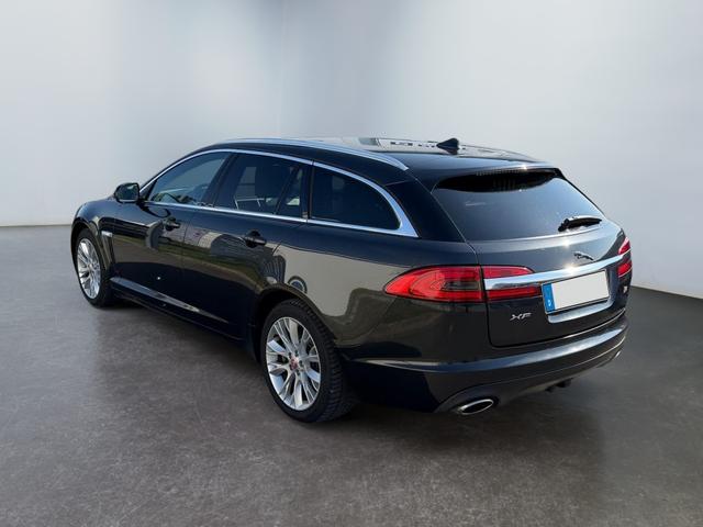 Jaguar XF Sportbrake 3.0 D V6 Vollausstattung 