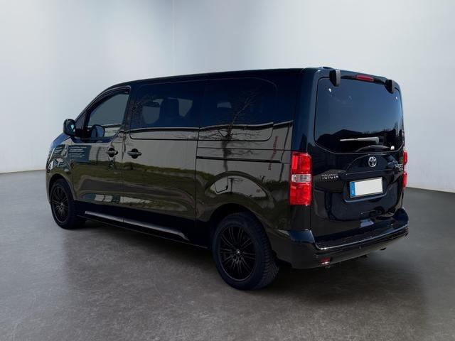 Toyota Proace Verso 2.0 D-4D L1 Team D AHK beide. T&uuml;ren Relax Garantie 