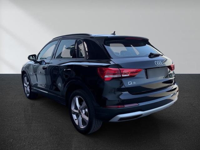 Audi Q3 35 1.5 TFSI S LINE Leder Kamera elektr. AHK Garantie 