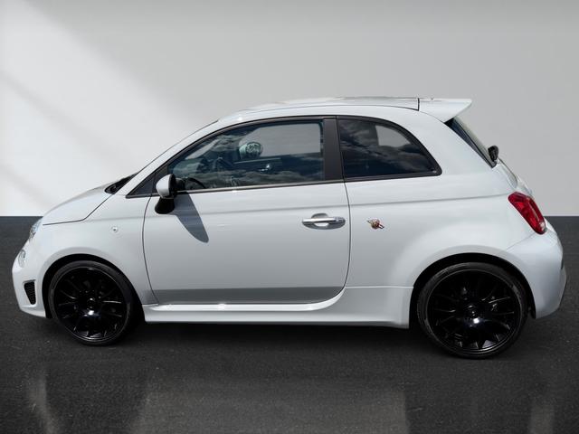 Abarth 500 1.4 T-Jet 16V 595 beats Audio 