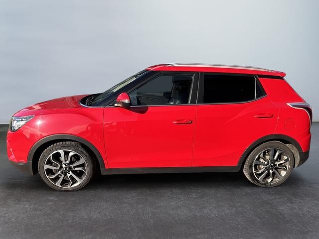 Ssangyong Tivoli 1.6 e-XDi Sapphire 4x4 ALLRAD AUTOMATIK PANO Garantie 