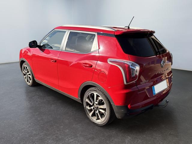 Ssangyong Tivoli 1.6 e-XDi Sapphire 4x4 ALLRAD AUTOMATIK PANO Garantie 