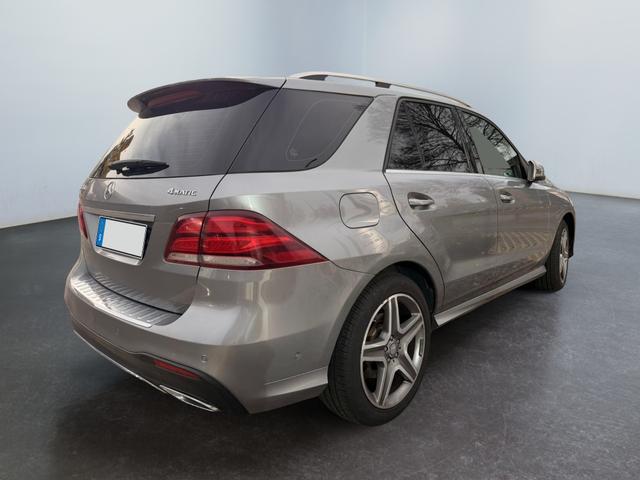 Mercedes-Benz GLE SUV 350 d AMG Line 4Matic AHK Leder 