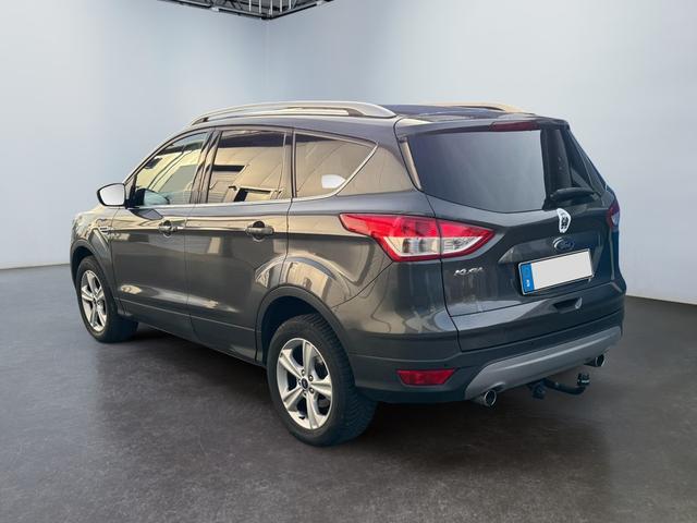 Ford Kuga 2.0 TDCi 4x4 Sync Edition AHK Garantie ALLRAD 