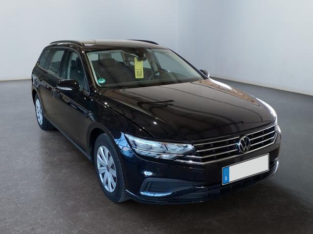 Volkswagen Passat Variant 1.5 TSI Business DSG AHK NAVI Sitzh. 