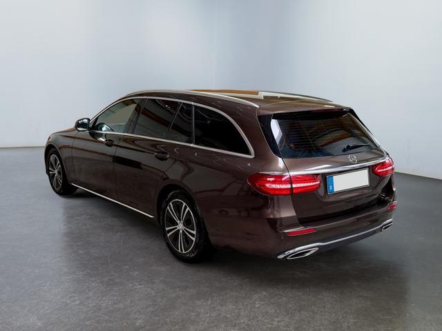 Mercedes-Benz E-Klasse E 200 T Avantgarde AHK schwenkbar Garantie Leder elektr. Sitze 