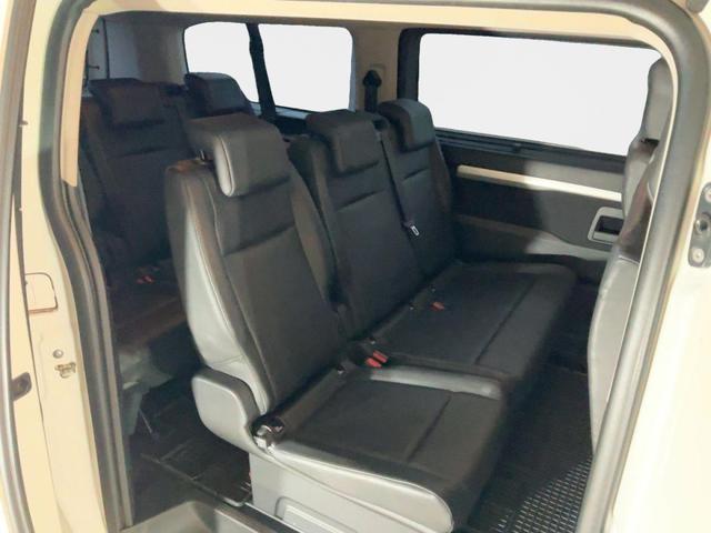 Toyota Proace Verso 2.0 D Automatik L2 Shuttle Comfort + AHK Leder Relax Garantie 