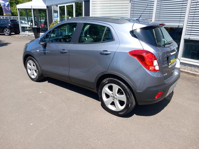 Beispielbilder, ggf. teilweise mit Sonderausstattung