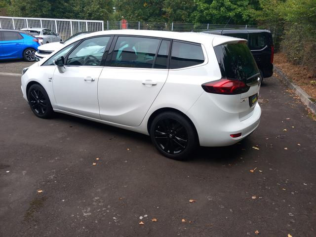 Opel Zafira 1.4 Turbo Active - 7 Sitzer 1. Hand wenig Km 