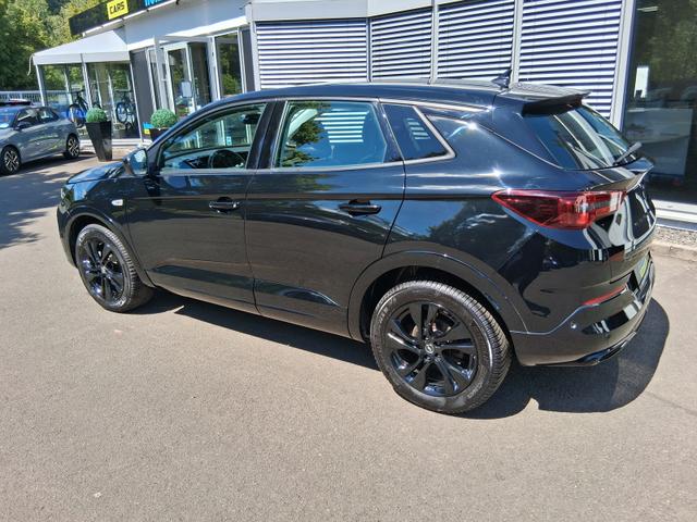 Opel Grandland 1.2 Turbo GS Line 