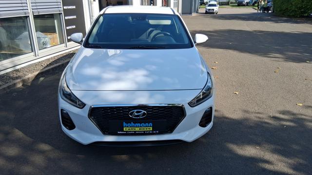 Hyundai i30 - 1.4 Pure - *Allwetterreifen neu *Klima *PDC *