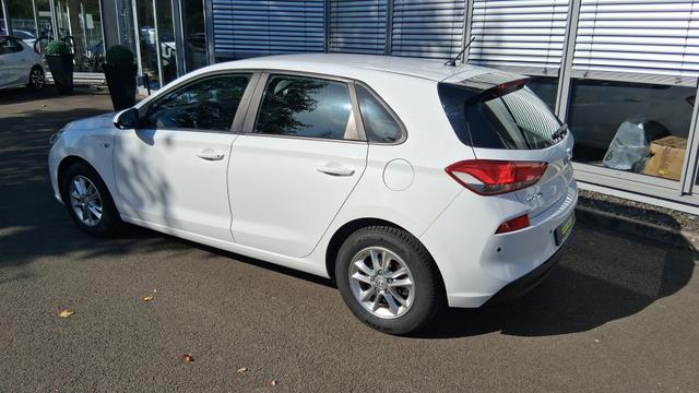 Hyundai i30 1.4 Pure - *Allwetterreifen neu *Klima *PDC * 