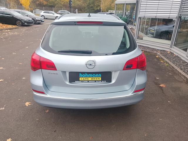 Opel Astra Sports Tourer Edition 1.2 Turbo 6-Gang J 1.6 Selection - wenig KM 
