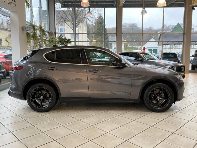 Alfa Romeo Stelvio 2.0 Turbo 16V Lusso Q4 OPF 