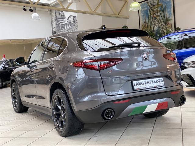 Alfa Romeo Stelvio 2.0 Turbo 16V Lusso Q4 OPF 