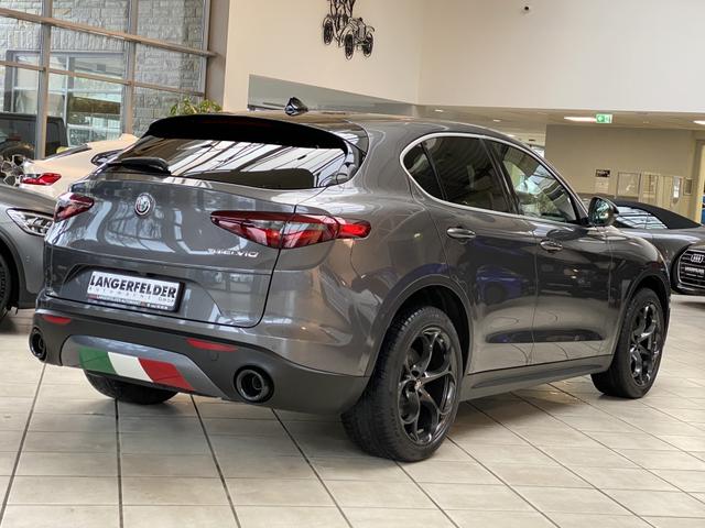 Alfa Romeo Stelvio 2.0 Turbo 16V Lusso Q4 OPF 