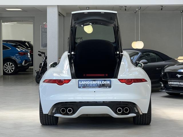 Jaguar F-Type 5.0 L V8 R 