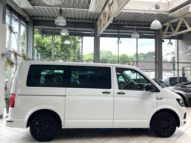 Volkswagen T6 Transporter 2.0 TDI Multivan 