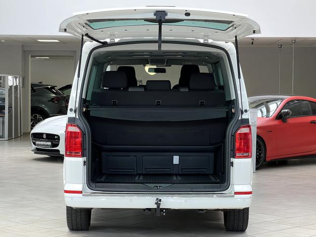 Volkswagen T6 Transporter 2.0 TDI Multivan 