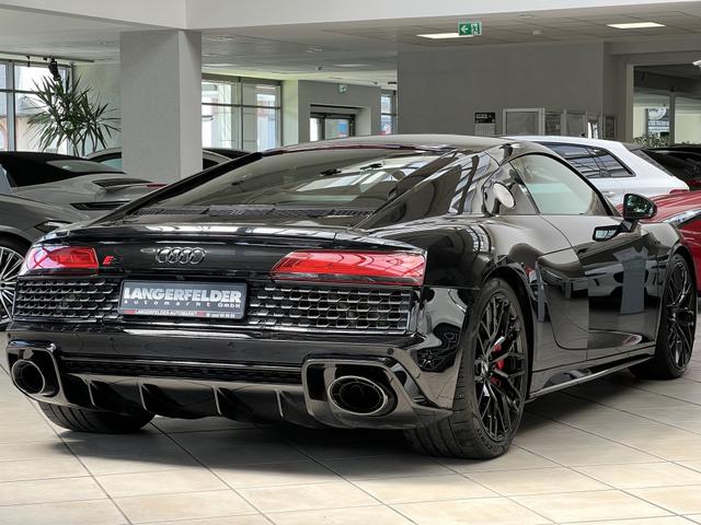 Audi R8 5.2 FSI RWD Coupe 