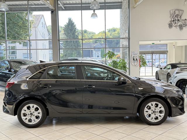 Kia Ceed 1.5 T-GDI Vision 