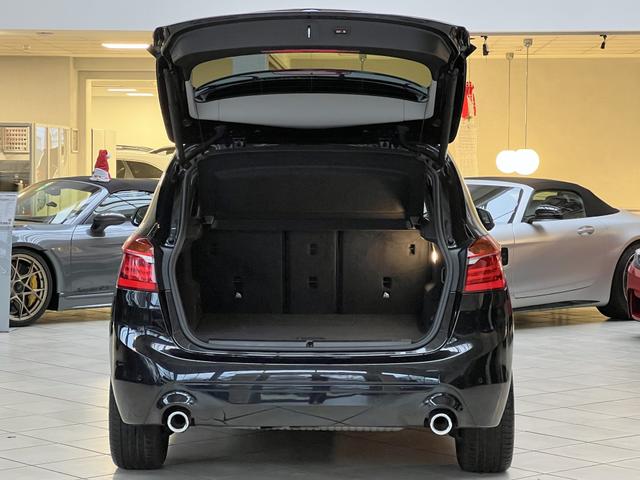 BMW 2er Active Tourer 220i - Sport Line 