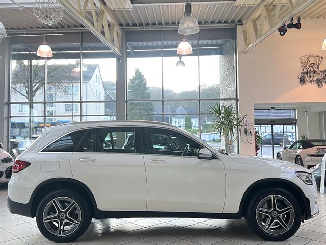 Mercedes-Benz GLC 300 e AMG Line 4Matic 