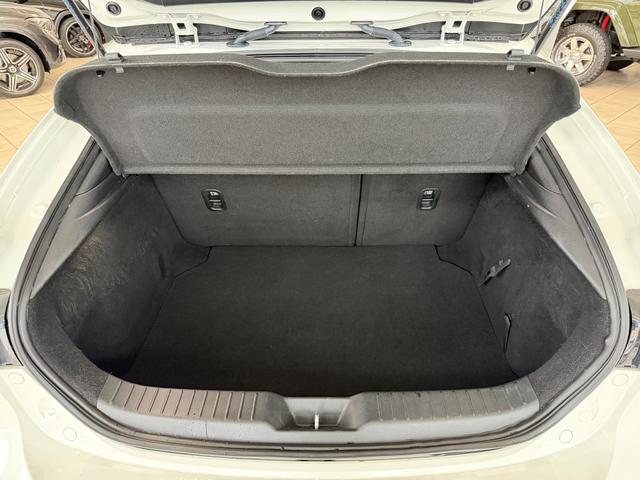 Mazda Mazda3 5-T&uuml;rer 3 MHD Selection OPF 