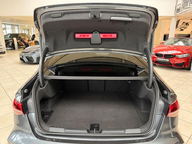 Audi QUATTRO RS 3 2.5 TFSI Limousine 