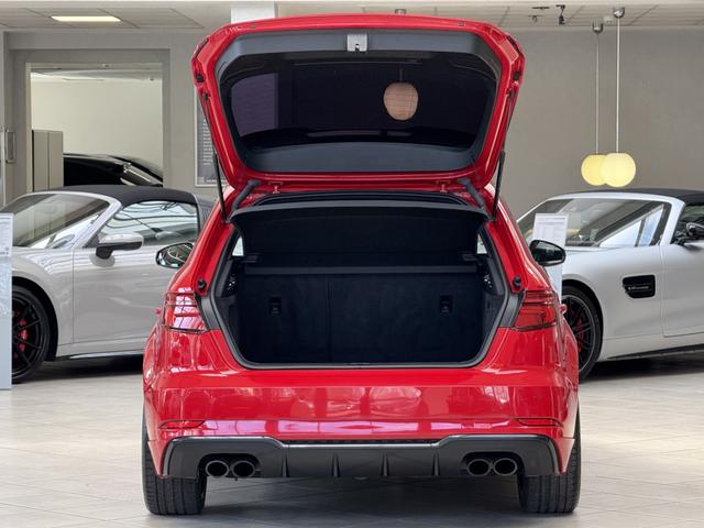 Audi S3 Sportback 2.0 TFSI quattro 