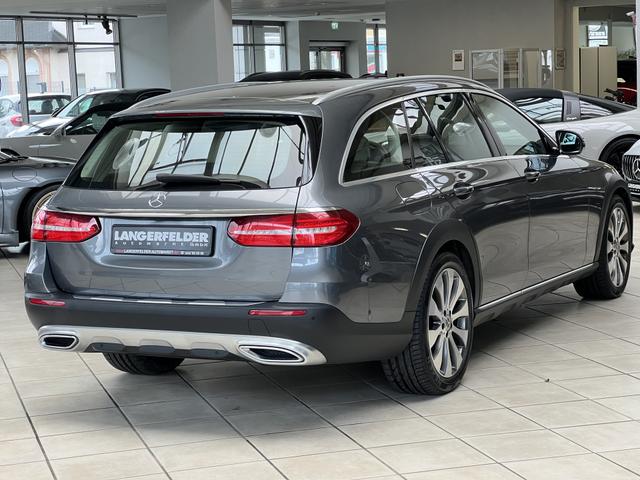 Mercedes-Benz E-Klasse T-Modell E 400 T d All-Terrain 4Matic 