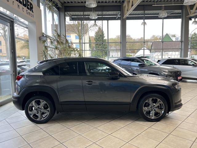 Mazda MX-30 e-SKYACTIV 