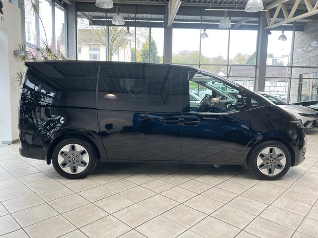 Hyundai Staria 2.2 CRDi Prime 4WD 