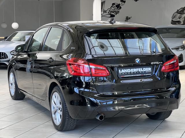 BMW 2er Active Tourer - 225xe Advantage 