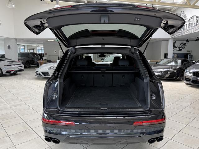 Audi SQ7 4.0 TDI quattro 