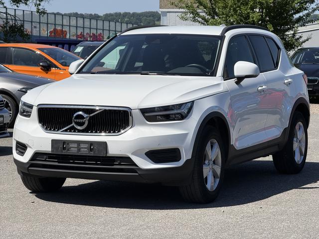 Volvo XC40 XC 40 T2 2WD Momentum Core 