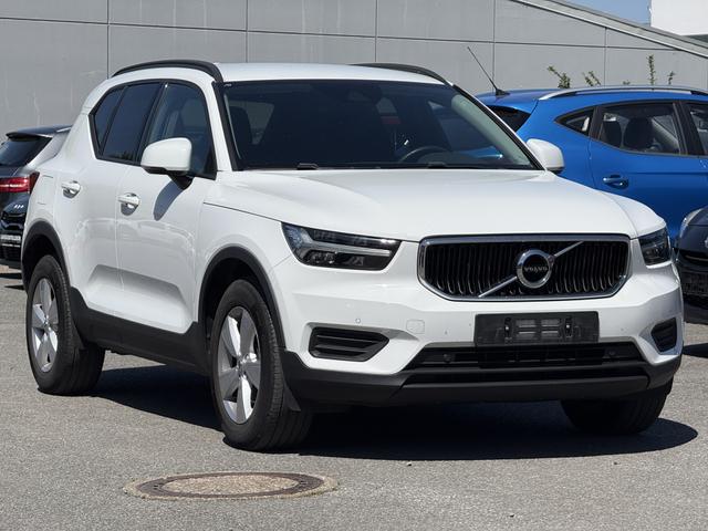 Volvo XC40 - XC 40 T2 2WD Momentum Core