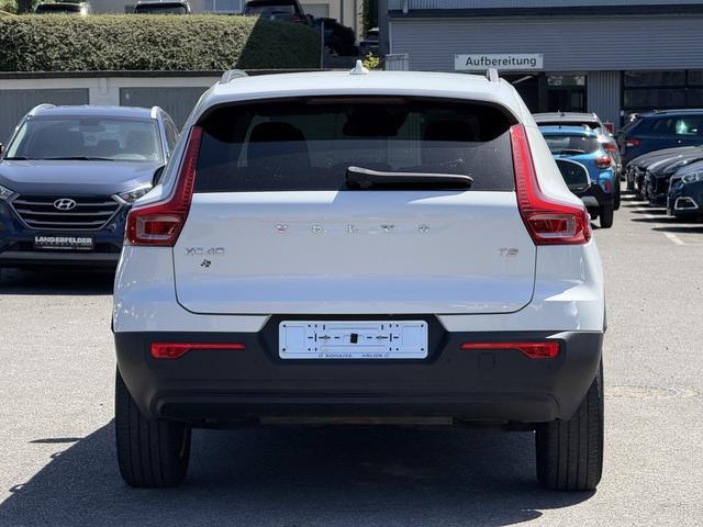 Volvo XC40 XC 40 T2 2WD Momentum Core 