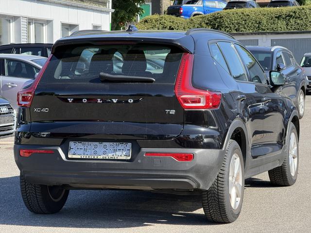 Volvo XC40 XC 40 T2 2WD Momentum Core 