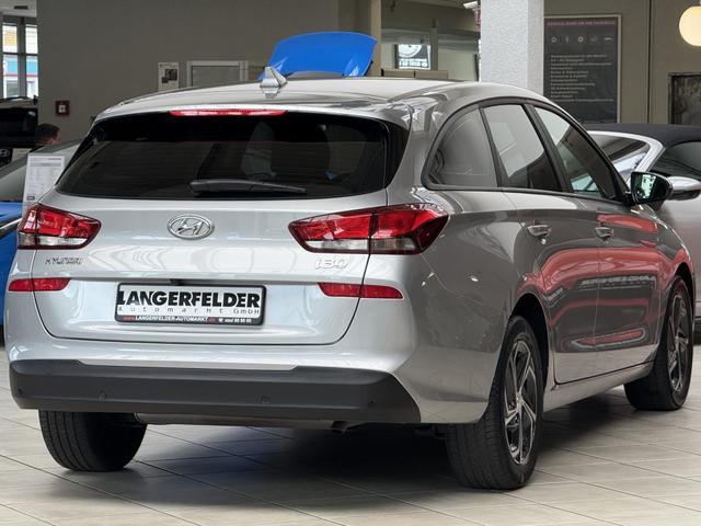 Hyundai i30 Kombi 1.0 T-GDI Select Mild-Hybrid 