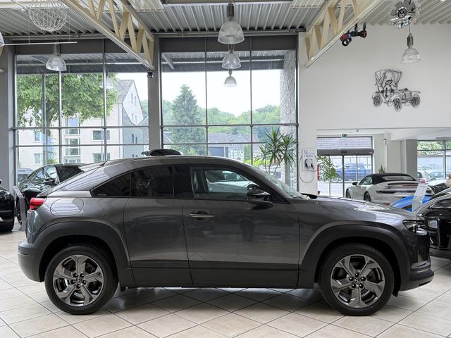Mazda MX-30 e-SKYACTIV 