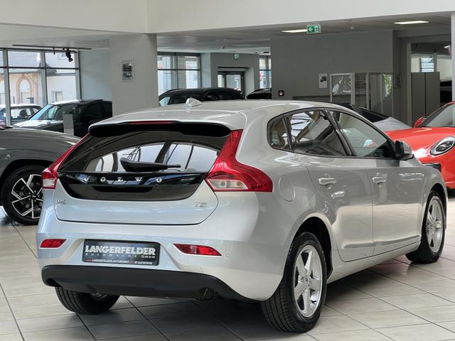 Volvo V40 V 40 T2 2.0 Kinetic 