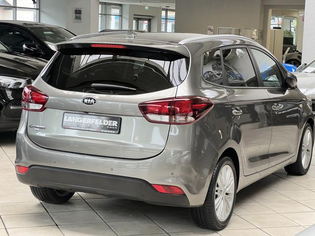 Kia Carens 1.6 GDI Dream Team Edition 