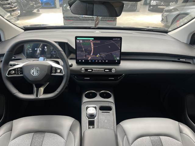 MG MG4 4 EV Premium 64 kWh 