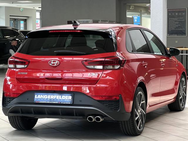 Hyundai i30 1.5 T-GDI N-Line MHD 