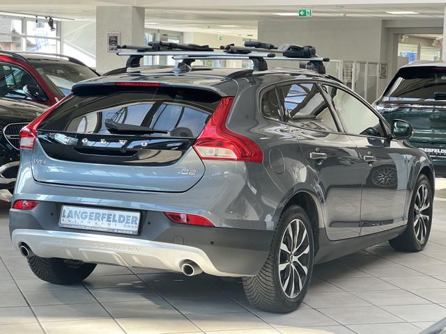 Volvo V40 Cross Country V 40 D2 Plus 