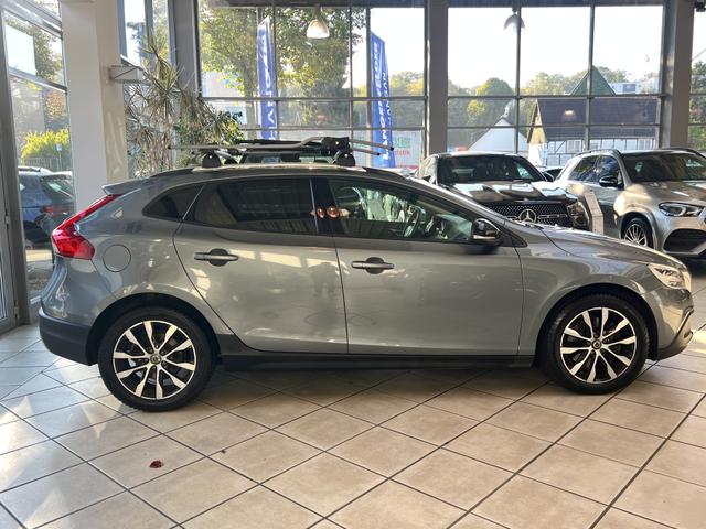 Volvo V40 Cross Country V 40 D2 Plus 