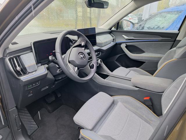 Skoda / Kodiaq / Gold-Bronze Metallic / / / 